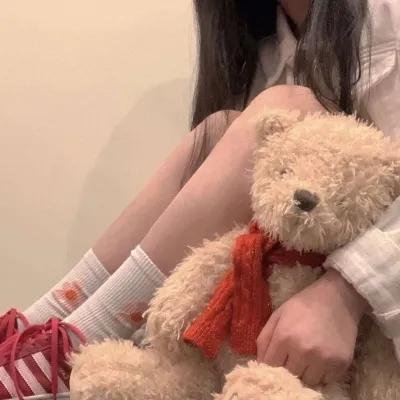 带着魔术盒的男人